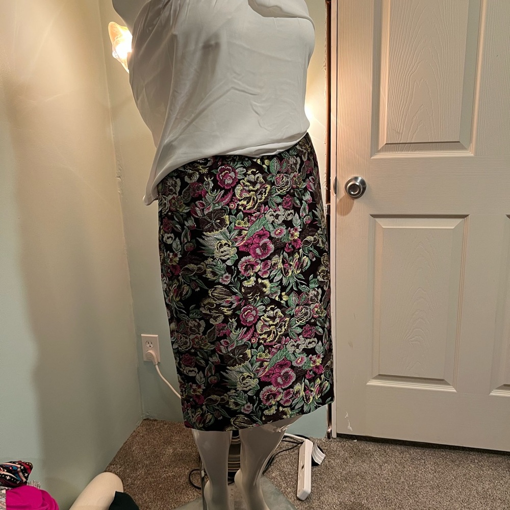 EUC J Crew metallic brocade skirt